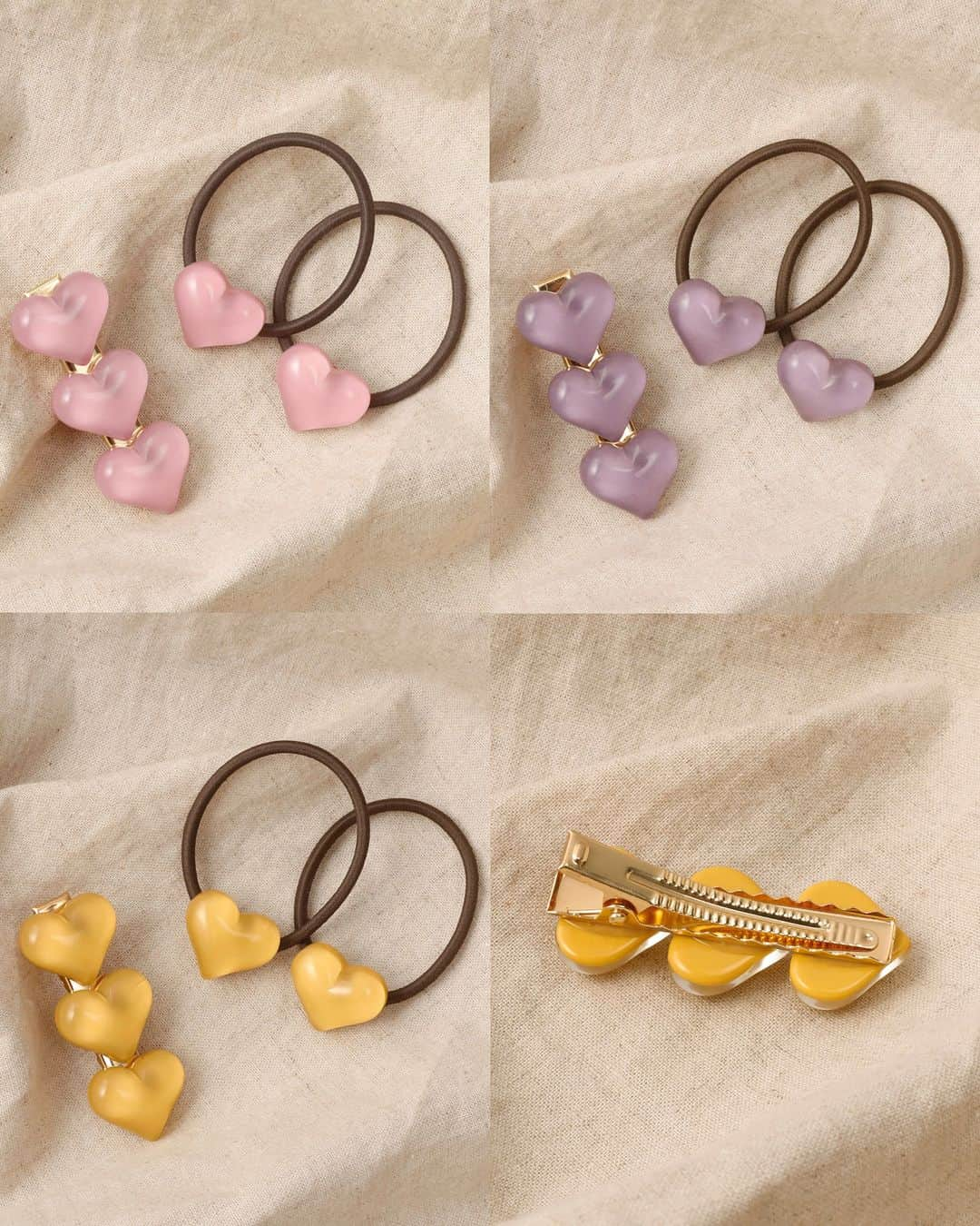 3COINSさんのインスタグラム写真 - (3COINSInstagram)「【KIDS ACCESSORY】  3COINSではキッズアクセサリーも販売中！ ちゅるんとした素材がかわいいヘアアクセサリーや ハートがいっぱいのアクセサリーポーチが入荷しました👀🤍  ※一部の狭小店舗では取り扱いがございません。  ＝＝＝＝＝＝＝＝＝＝＝＝＝＝＝＝＝＝＝＝ ▶ハートアクセサリーケース 500円（税込550円） ▶リボンパール樹脂イヤリング 300円（税込330円） ▶ハートバタフライビーズブレス 300円（税込330円） ▶ぷっくりハートポニー＆クリップ 300円（税込330円） ▶ポコポコリボンクリップ 300円（税込330円） ＝＝＝＝＝＝＝＝＝＝＝＝＝＝＝＝＝＝＝＝  ┈┈┈┈┈┈┈┈┈┈┈┈┈┈┈┈ 店舗により在庫が異なりますので、 お立ち寄りの店舗までお問い合わせください。  @3coins_official プロフィールのURLより 公式通販サイト〈パルクローゼット〉で お買い物いただけます。 税込5,000円以上のお買い物で送料無料📦 ┈┈┈┈┈┈┈┈┈┈┈┈┈┈┈┈ #3COINS #スリーコインズ #スリコ #通販サイト #パルクローゼット #プチプラ #プチプラグッズ #アクセサリー #キッズアクセサリー #キッズ #キッズアイテム  ※商品画像はイメージです。実際の商品とは多少異なる場合があります。あらかじめご了承ください。 ※沖縄県3店舗（3COINS+plus那覇メインプレイス店、3COINS+plus沖縄パルコシティ店、3COINS+plusイオンモール沖縄ライカム店）は水曜日より順次発売です。」7月27日 12時00分 - 3coins_official