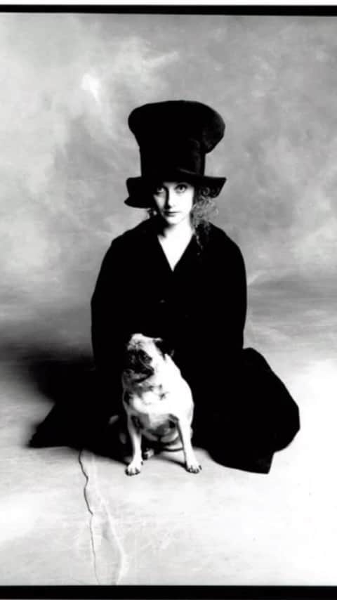 ダイアン・キートンのインスタグラム：「ISN’T MY DEAR FRIEND CAROL KANE BEAUTIFUL?! @ckane08」