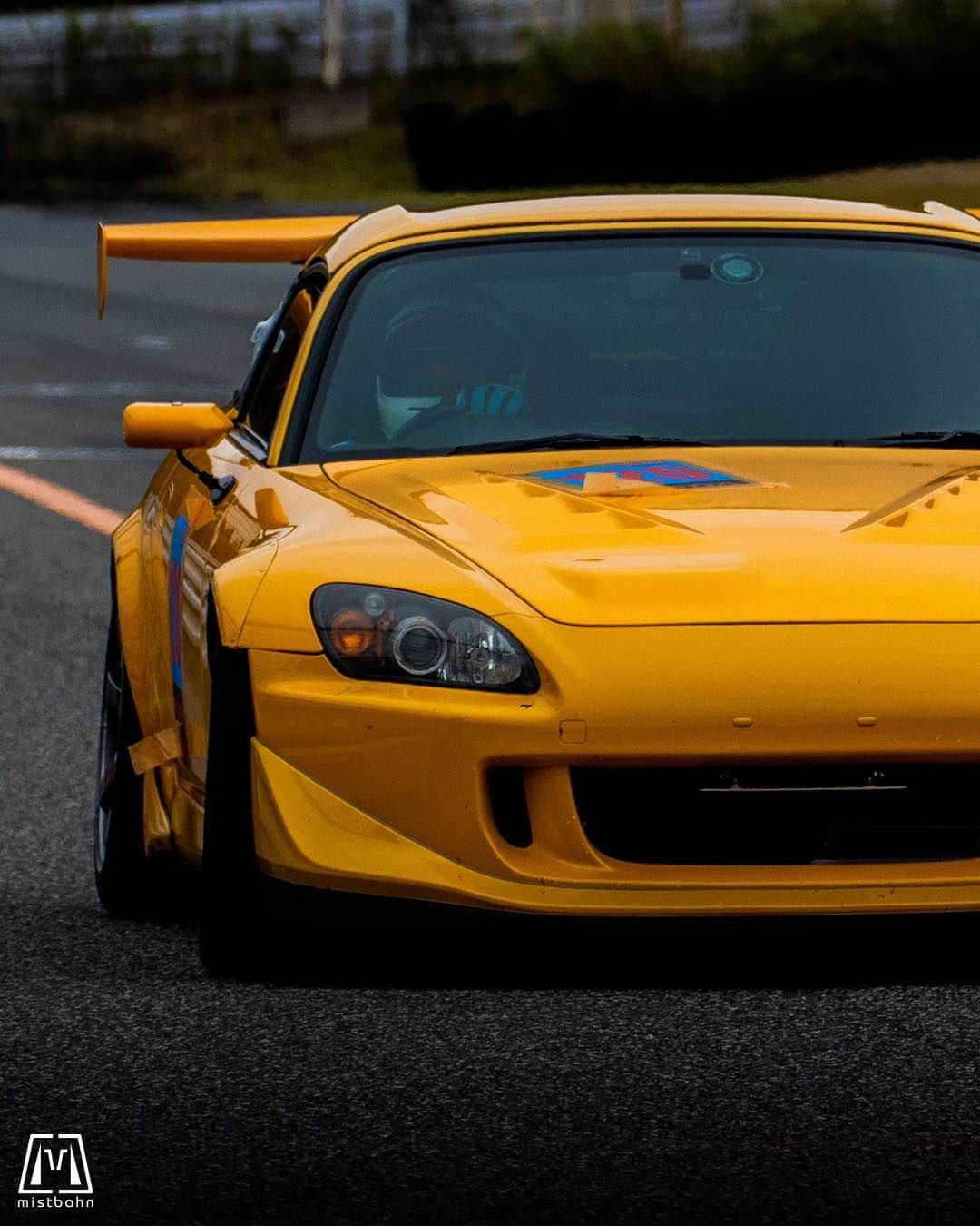 mistbahnさんのインスタグラム写真 - (mistbahnInstagram)「_ ABOVEORIGINAL Honda AP2 S2000 _ 🚗: @unagitea 📷: @mistbahn _ Shot on 9-Oct 2022 🏁 "Circuit Festa ( @circuit_festa_west_japan )" "HONDA ONE MAKE RACE". Central Circuit (Hyogo Japan) _ JP) 2022年10月9日、セントラルサーキットで開催された「サーキットフェスタ ( @circuit_festa_west_japan )」内の「ホンダ・ワンメイク・レース ( @hondaonemakerace )」で撮影。 _ #circuitfesta #サーキットフェスタ #サーキットフェスタ2022 #hondaonemakerace #ホンダワンメイク #centralcircuit #セントラルサーキット #aboveoriginal #honda #s2000 #hondas2000 #ホンダs2000 #s2k #ap2 #ap1  #f22c #f20c #fseries #timeattack #timeattackjapan #hondasontrack #rays #volkracing #te37 #spiritshocks #制動屋 #seidoya #advan #trackcar」7月27日 5時48分 - mistbahn