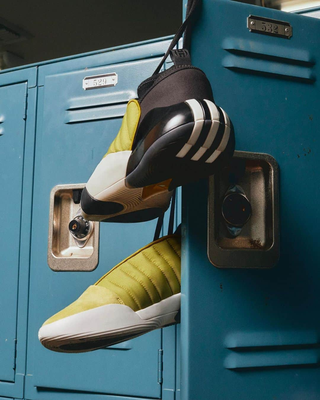 ジェームス・ハーデンのインスタグラム：「Harden Vol. 7 x The 2023 Collection available on adidas Confirmed App, adidas.com, and select locations.   #HardenVol7 #adidasBasketball」