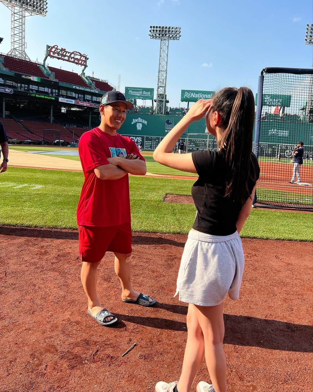 あんなさんのインスタグラム写真 - (あんなInstagram)「Got a chance to meet and talk with Masataka Yoshida from the Boston Red Sox of @mlb at Fenway Park before leaving the east coast ⚾️⭐️ Thank you and hope to see you again soon!!  昨晩、本拠地、ブレーブス戦で猛打賞の吉田正尚選手とお会いしました。お忙しい中、色々お話し頂いてありがとうございました☺️ とっても嬉しかったです。 又お会いできるのを楽しみにしてます！」7月27日 7時23分 - annaayaofficial