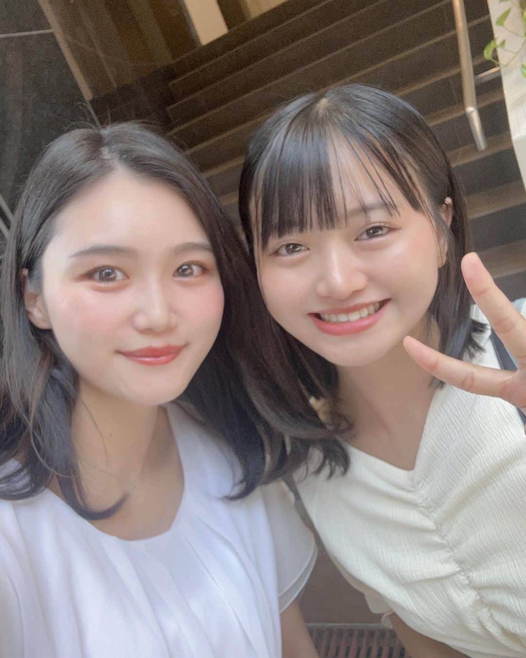 太田理恵のインスタグラム：「早朝から撮影ありがとうございました💓 今日の撮影で一緒だったさやちゃん、だいぶ年下だけど誕生日が一緒でびっくり🫶 めちゃくちゃ可愛かった🥰」