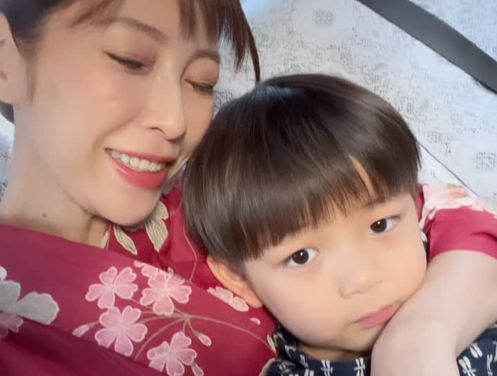 伊藤良夏のインスタグラム：「息子にとって初めての天神祭 2023 7.25」