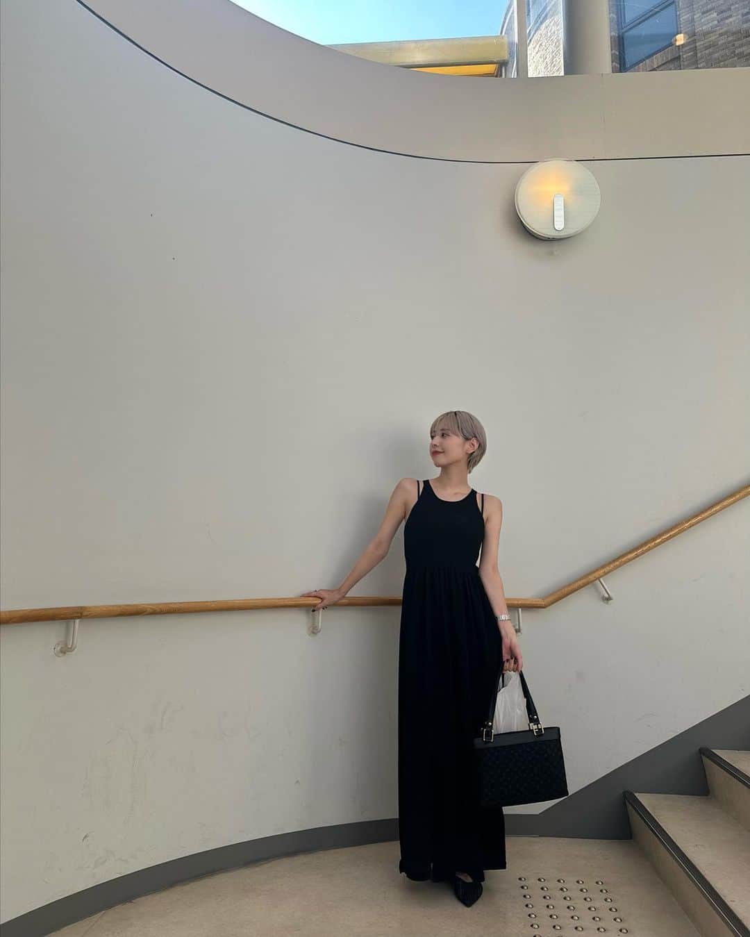 MIORIのインスタグラム：「🌊 国立科学博物館　特別展『海　―生命のみなもと―』に行ってきました！  こういうところに行かないと知らないことっていっぱいあるな〜 写真には無いんだけど入り口近くにあったシーラカンスの標本がよかった😂  見て楽しいだけじゃなくて、学べる展覧会でした🙆‍♀️  #海展#pr #国立科学博物館#上野公園#展覧会」
