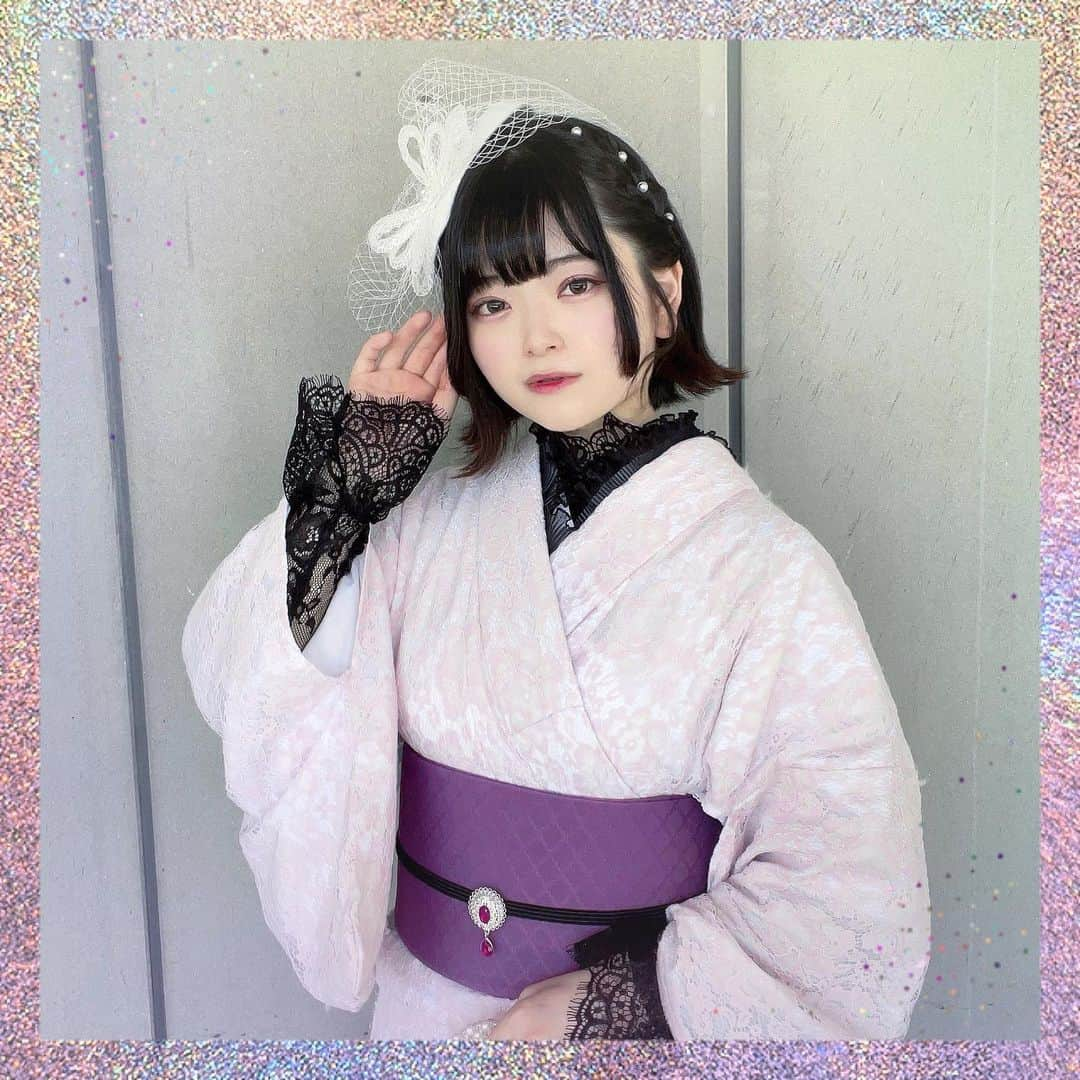 小倉月奏のインスタグラム：「🥀 ・ ・ #梨花和服 《浅草》 ・ 重いくらいでそんなに暑くなかった！！選ぶの迷ったけど、このグレープ感強めの着物と帯にしました🍇 ・ ソラマチでキルフェボン食べた❤︎ ・ ・ #和服 #梨花 #レンタル #レンタル着物 #浅草 #着物 #🍇 #ソラマチ #ソラマチグルメ #キルフェボン」