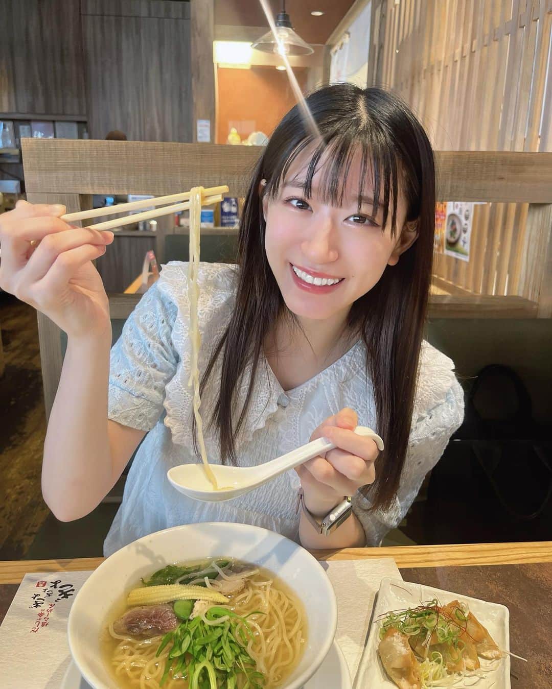 上西怜さんのインスタグラム写真 - (上西怜Instagram)「⠀ お腹いっぱい😚🌼 ⠀ ⠀ こんな日もあるよね🙆‍♀️ ⠀ ⠀ ⠀ ⠀ #食欲が止まらない 💭」7月27日 21時13分 - jonishi_rei