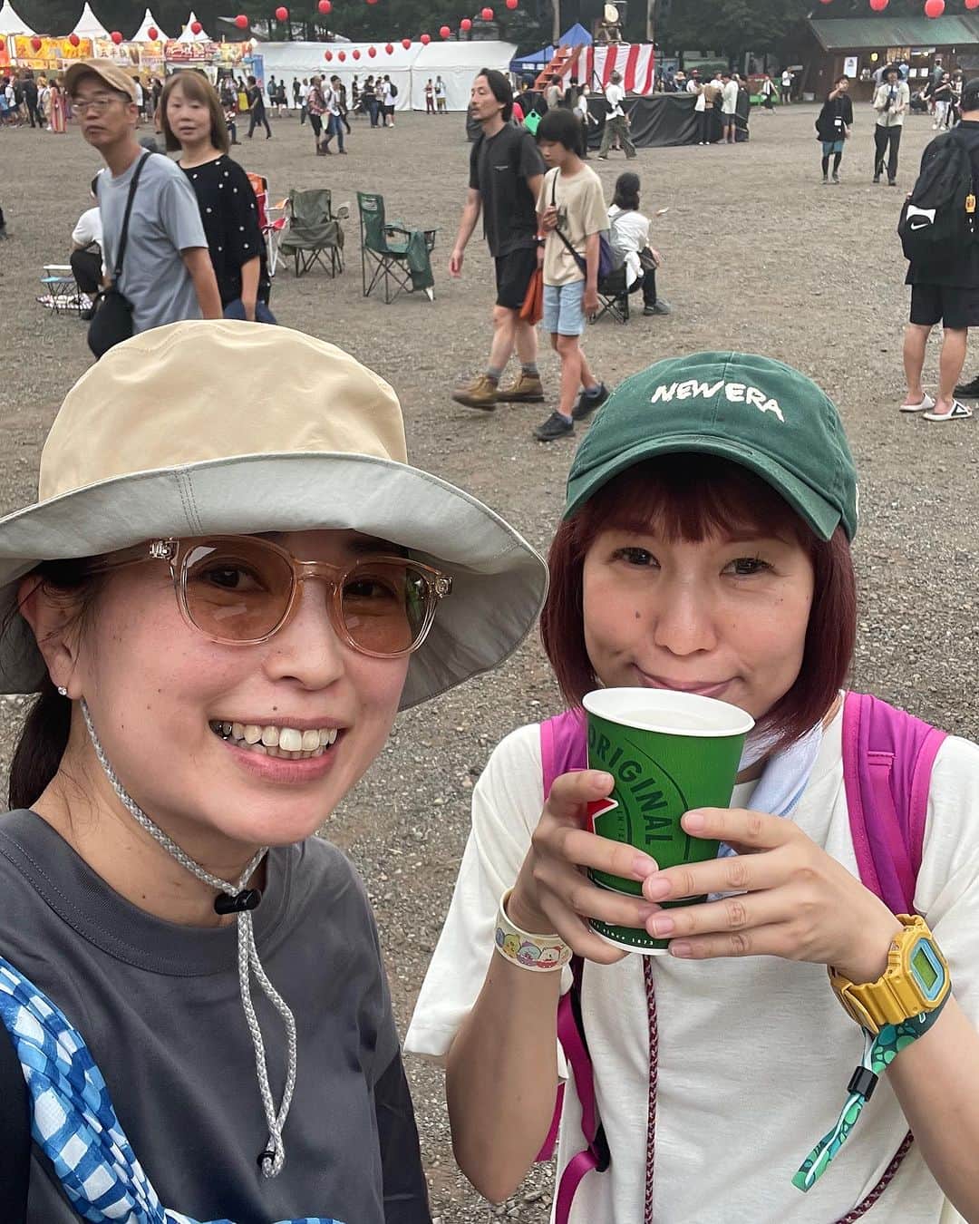 美甘子さんのインスタグラム写真 - (美甘子Instagram)「フジロック前夜祭に来てます。 明日から、ドラゴンドラで山頂のサイレントブリーズ、ステージ頑張ります☺️ #フジロック #fujirock」7月27日 21時28分 - rekish_mikako