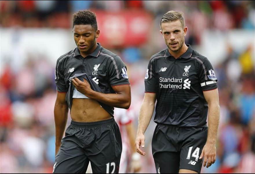のインスタグラム：「Thank you skipper…It’s hard to find the right words but I’ve expressed to you how much you’ve done for me and my family. I’ll be forever grateful and I hope you can see how much you’ll be missed @jordanhenderson ❤️❤️」