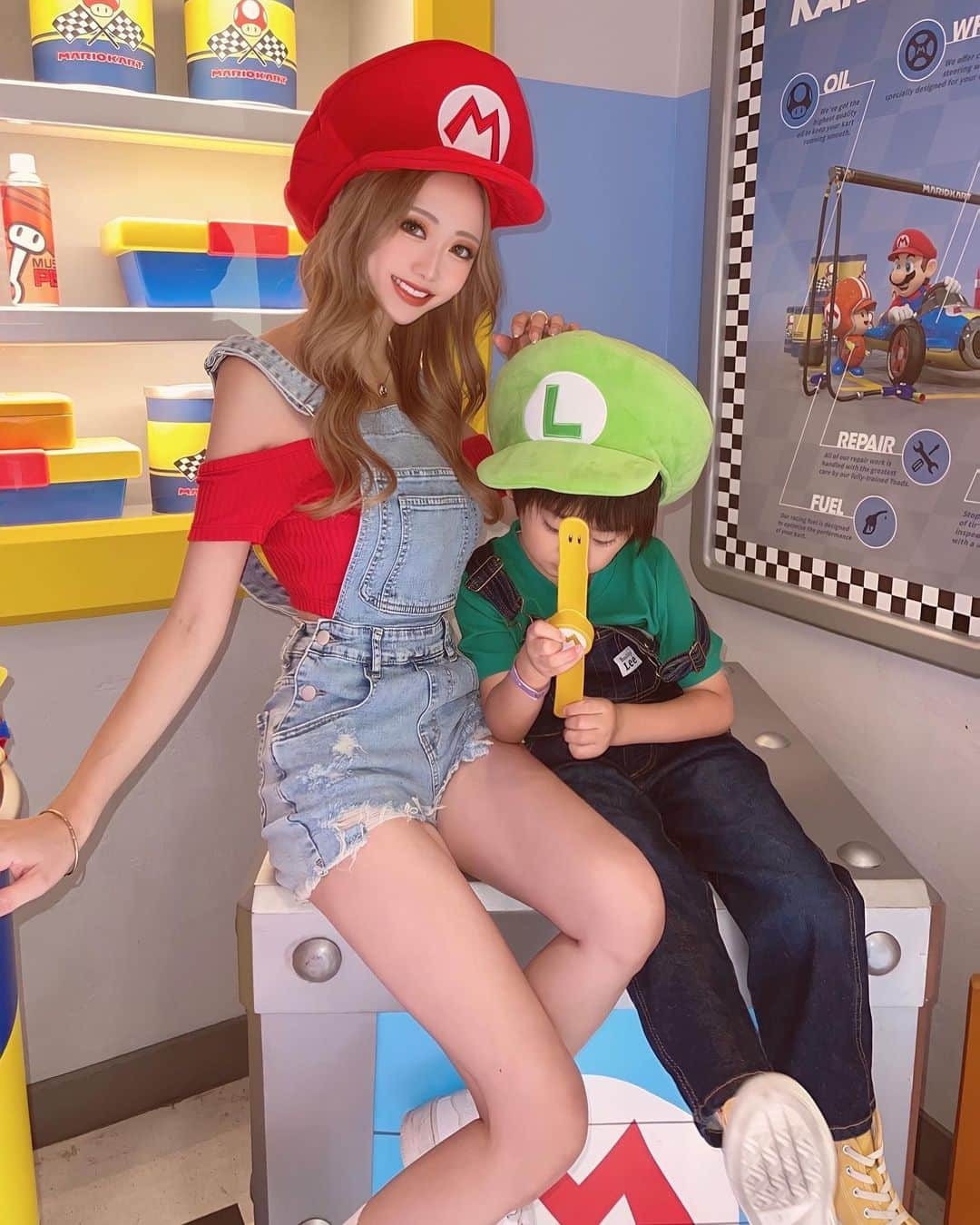 ちゃんかおさんのインスタグラム写真 - (ちゃんかおInstagram)「. . . . マリオとルイージ🍄🎮🏎️🌟 . もう6歳だよ早すぎるぅ🥺🌈 . . #親子#親子ペアルック#マリオ#ルイージ#ギャル#ギャルママ#ユニバコーデ」7月27日 21時57分 - chankao_129