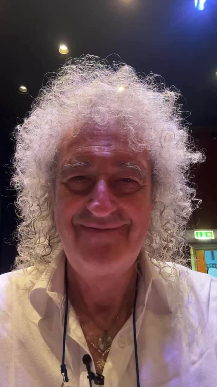 ブライアン・メイさんのインスタグラム動画 (ブライアン・メイInstagram)「Rehearsal for the launch