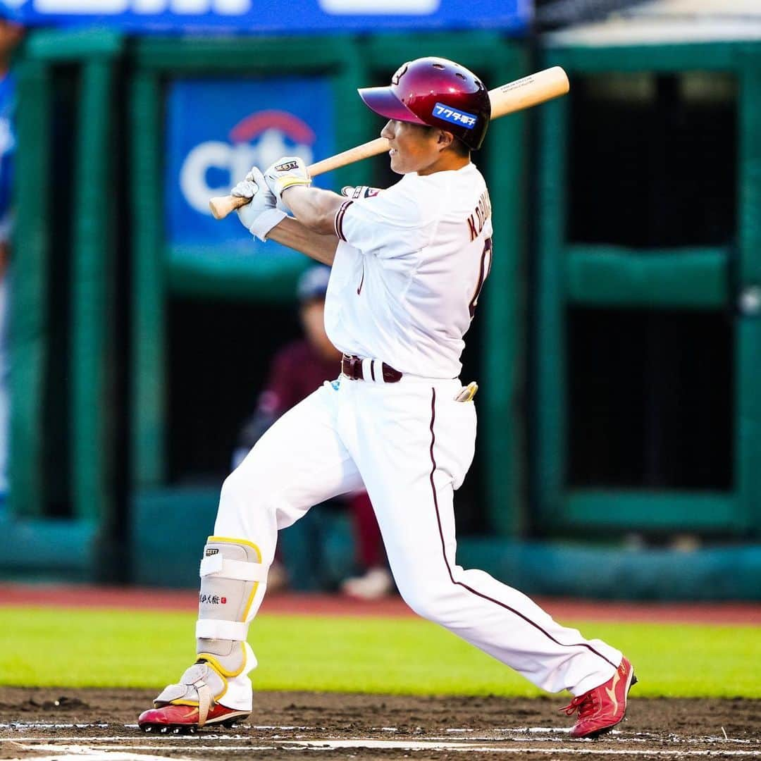 東北楽天ゴールデンイーグルスさんのインスタグラム写真 - (東北楽天ゴールデンイーグルスInstagram)「⚾️  ⚾️E 5-9 F⚾️ 両軍揃って二桁安打となった乱打戦は相手に軍配。 小深田選手が初回に5号ソロを放つなど2安打1打点1盗塁‼️ フランコ選手は7号2ランと2ベース💥💥 そして辰己選手が4安打の固め打ち🔥 投げては3番手の高田孝一選手が2回無失点👍🏼  #鷲が掴む #rakuteneagles #小深田大翔  #マイケルフランコ #高田孝一 #辰己涼介  #炭谷銀仁朗 #堀内謙伍」7月27日 22時04分 - rakuten_eagles