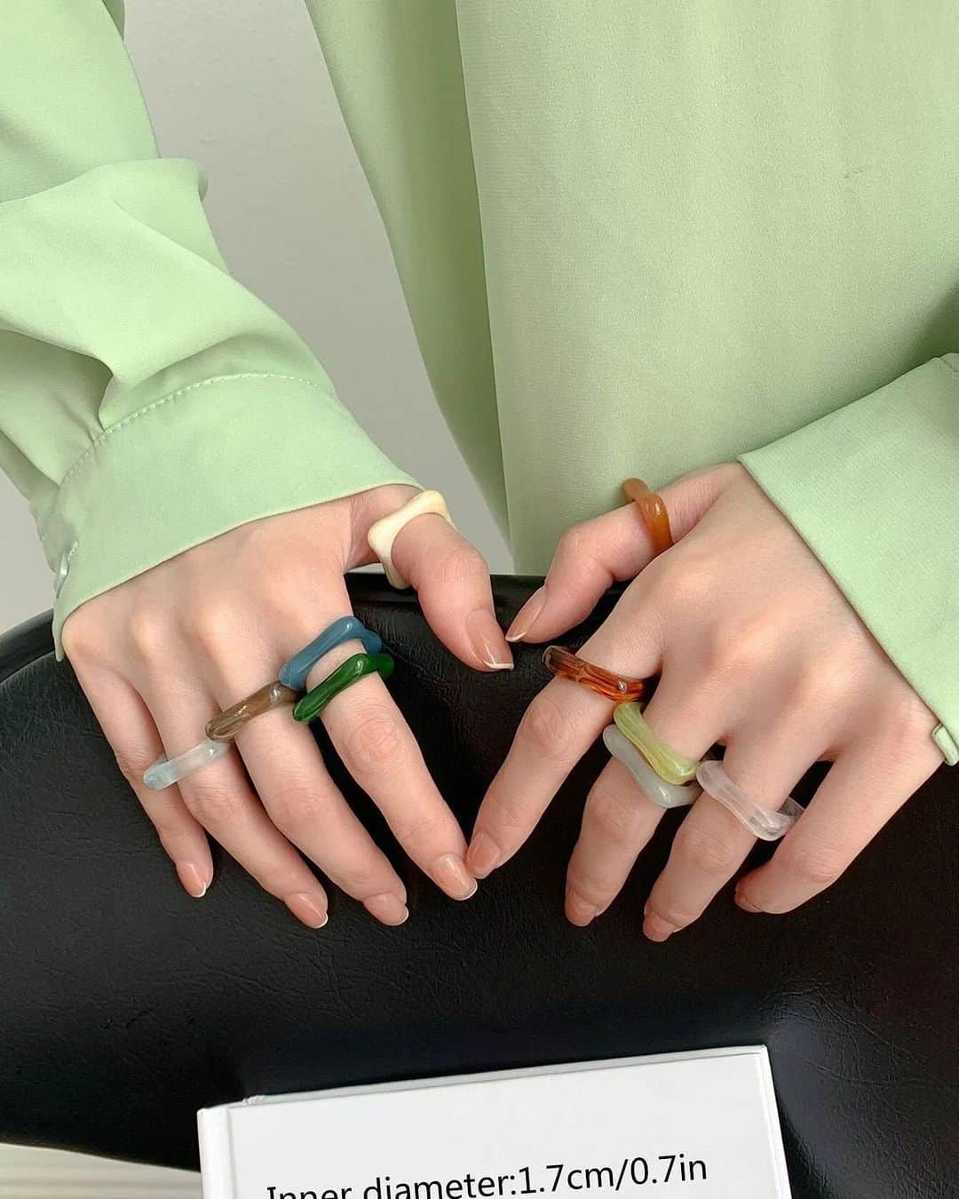 SHEINさんのインスタグラム写真 - (SHEINInstagram)「Feeling lucky? 🍀😉 Get your daily greens in with stacks on stacks of vibrant accessories 💚  🔎3442806 5512407 11967511  #SHEIN #SHEINforAll #SHEINstyle #fashion #chic」7月27日 22時30分 - sheinofficial