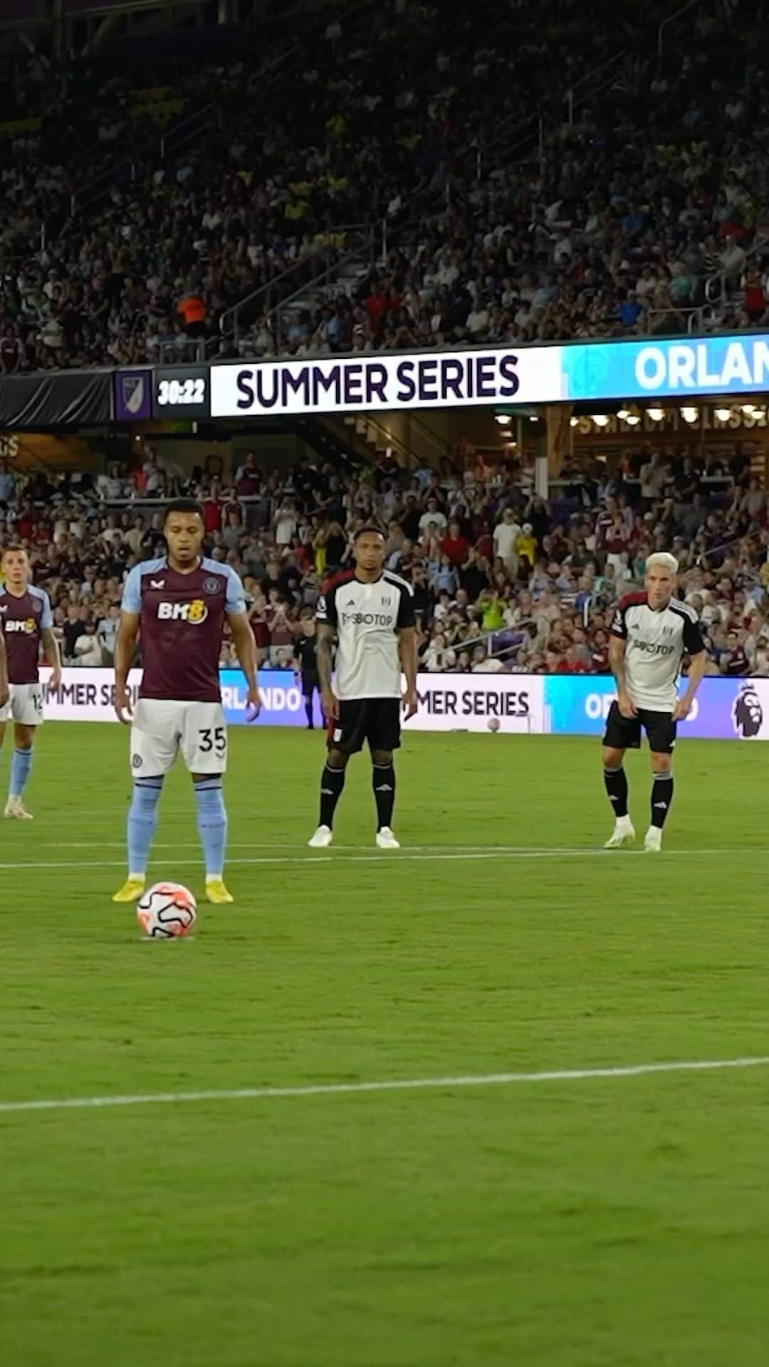 ベルント・レノのインスタグラム：「Super Bernd, super save. 🧤」