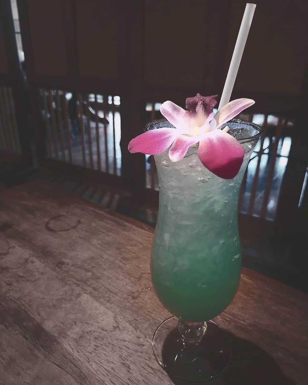 鈴木美南海さんのインスタグラム写真 - (鈴木美南海Instagram)「夏っぽい飲み物🍹 …なんだったかは忘れた🥺🙏」7月27日 15時35分 - u_minami_official