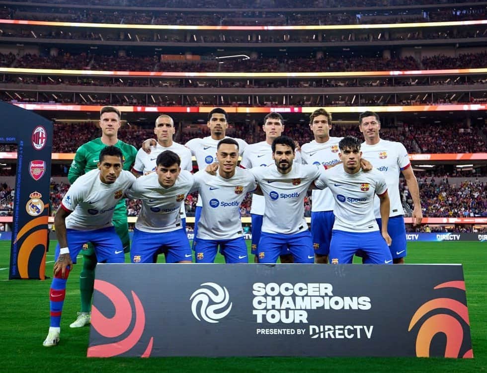 ロベルト・レヴァンドフスキのインスタグラム：「First match of the preseason!  @fcbarcelona」