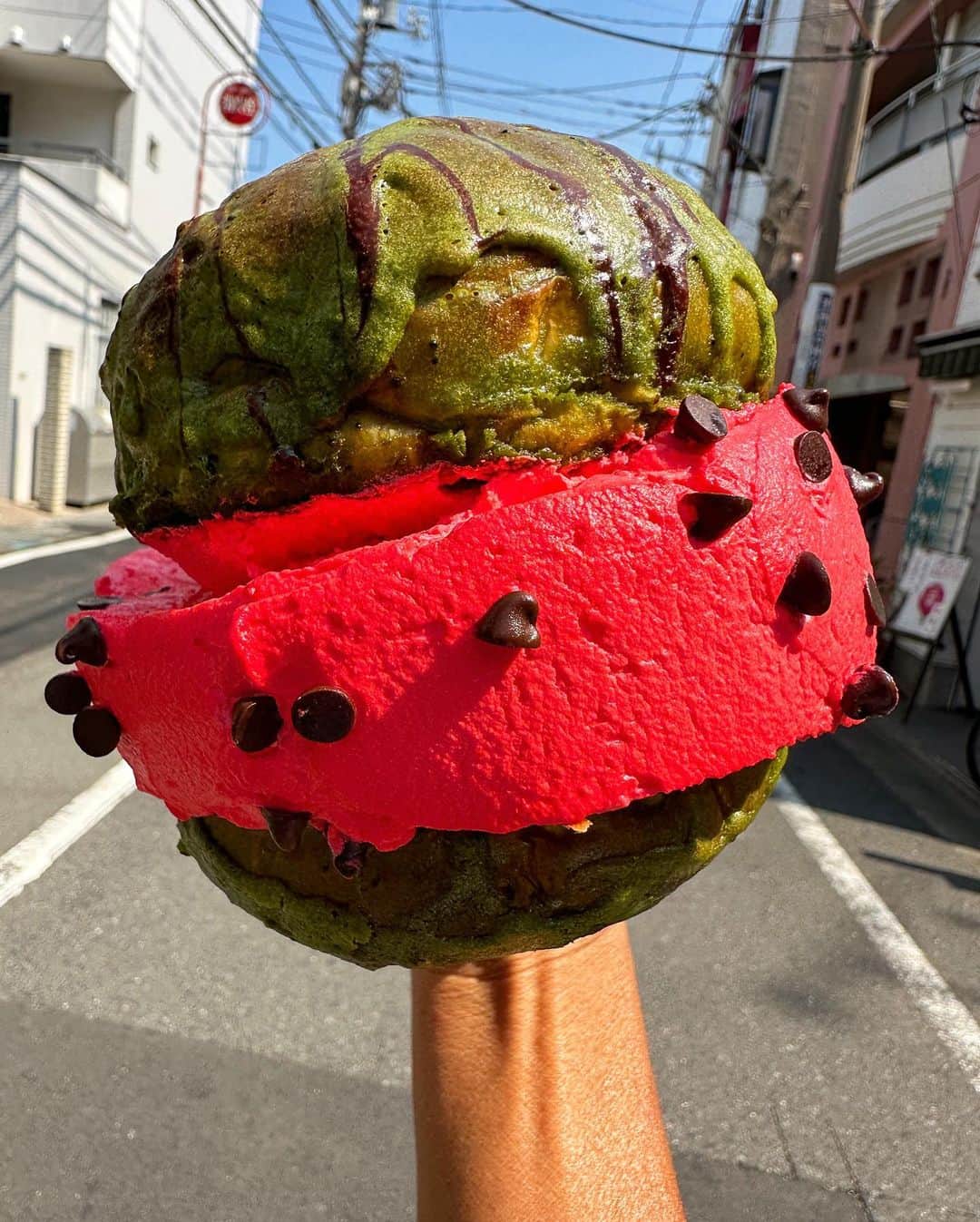 Coffee & Toast Tokyoさんのインスタグラム写真 - (Coffee & Toast TokyoInstagram)「"日本の夏"  スイカぱん‼︎ 🍉🍉🍉🍉🍉🍉🍉🍉🍉  “In japan,If summer had one defining scent, it’d definitely be the smell of watermelon.”  夏はやっぱりスイカぱん。  チョコレートでコーティングしたパンでストロベリークリームをサンドイッチ！  ストロベリークリームの程よい酸みが夏にはたまらんです😋😋😋  . . . . . #夏休み  #スイカぱん  #スイカ  #watermelon  #🍉  #西瓜 #夏  #summer  #summertime  #ストロベリー   #三軒茶屋ランチ  #世田谷線カフェ  #パンスタグラム  #東京カフェ  #三軒茶屋カフェ #三軒茶屋  #パン #三茶カフェ  #三茶 #田園都市線カフェ #コーヒーアンドトースト  #coffeeandtoast #foodie  #foodiegram #japanesebread #日本の夏」7月27日 16時35分 - coffeetoast2