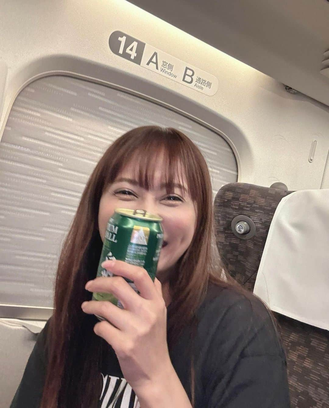 青山愛菜さんのインスタグラム写真 - (青山愛菜Instagram)「🚅#trip」7月27日 16時51分 - ainamnsl