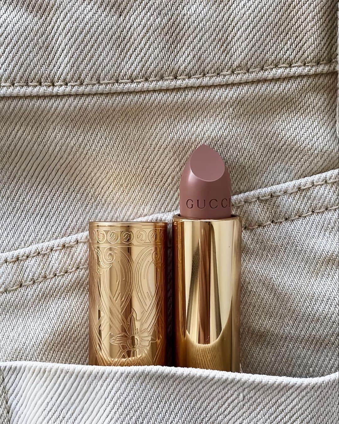 瀬戸南のインスタグラム：「🫦💄💞」