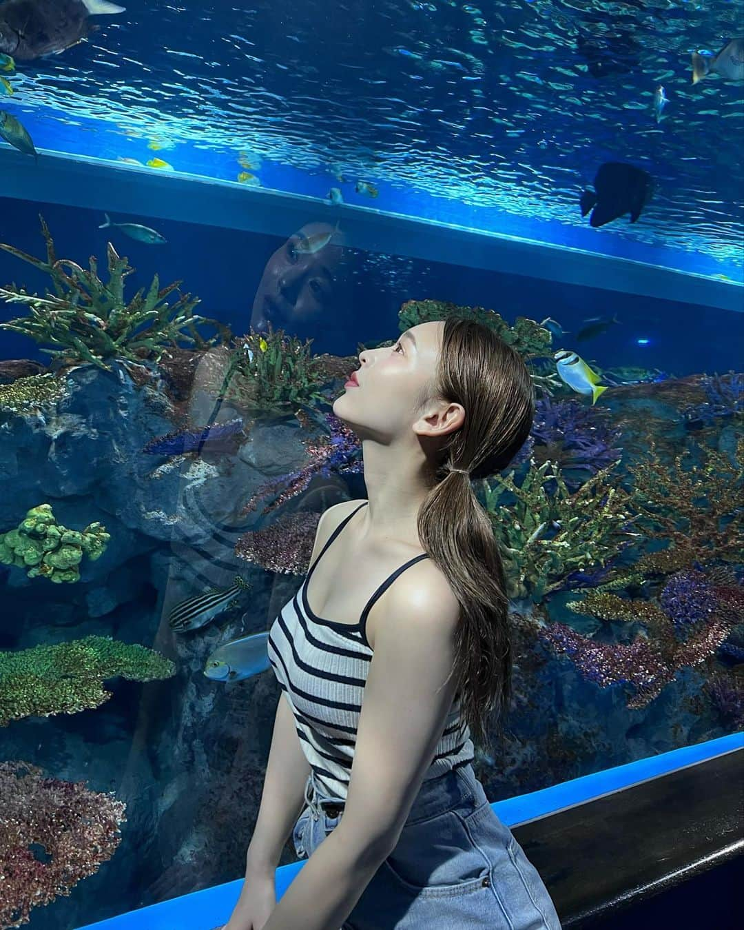 古川貴絵さんのインスタグラム写真 - (古川貴絵Instagram)「沖縄でのおもいで💙 DMMかりゆし水族館に行ってきた🐬✨  水族館なのに動物コーナーもあって、 なまけものの可愛さに心撃ち抜かれたーーー！！！😭❤️  空港からすぐだし、雨の日にもいいよね！ 夏の旅行迷ってる方！めちゃくちゃおすすめ✨  映像も素晴らしくて新しいカタチの エンタテインメント水族館て感じだった🤣  @dmm_aquarium   #DMMかりゆし水族館 #沖縄 #水族館　 #旅行 #沖縄旅行 #那覇 #観光」7月27日 17時59分 - _kiegram