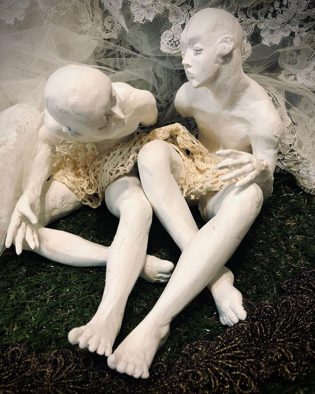 時川りおのインスタグラム：「Working on my next piece. It is a sculpture doll of two young men. I am going to try something new technique  for these🎨.  . 次の作品の制作中。こちらは新しい試みに挑戦しようと思っています🎨 †††††††††††  #制作過程 #人形  #wipart  #newcontemporaryart #originaldoll 　  #workinprogress #doll 　#fantasyart　#創作人形　#ドール　#artdoll #sculpture #彫刻」