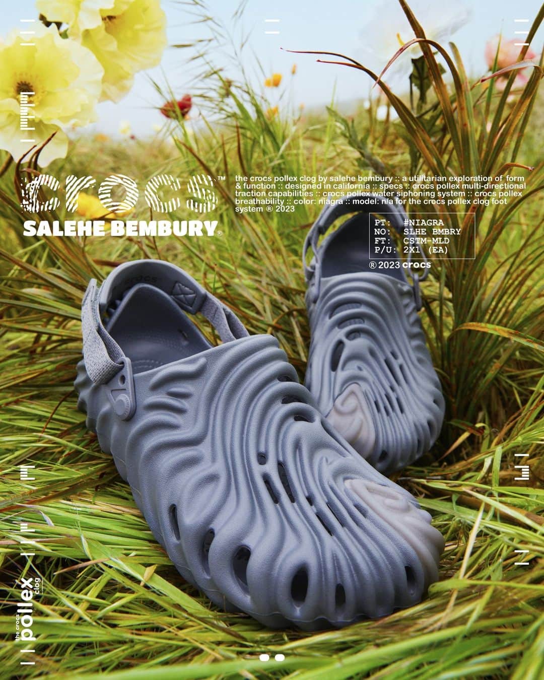 アトモスさんのインスタグラム写真 - (アトモスInstagram)「. crocs Salehe Bembury X Crocs   シューズデザイナー界の革命児「Salehe Bembury」と、カジュアルフットウェアブランド「Crocs」によるコラボサンダル〈Pollex Slide〉〈Pollex Clog〉の新色が登場。 コラボレーションモデルでは、クロックスを象徴するクラシック クロッグ サンダルをサレヘ・ベンバリーが独自の観点で再解釈しており、ワニの脇腹の鱗を彷彿とさせるようなアヴァンギャルドな指紋模様をサンダル全体で表現しております。 Saleheのシグネチャースタイル、フィンガープリント3つをコンビしたクロックス Pollexは、そのドラマチックなまでに立体的な凹型の隆起で全方向の滑り止めが実現。上部に施されたアッパーホールは、通気性を高めるために足の高温部分に合わせて設計しております。 本商品は2023年7月28日(金)よりatmos各店(一部店舗除く)、atmosオンラインにて発売致します。  New colors of collaboration sandals <Pollex Slide> and <Pollex Clog> by revolutionary shoe designer "Salehe Bembury" and casual footwear brand "Crocs". In the collaboration model, the classic clog sandal that symbolizes Crocs has been reinterpreted by Salehe Benbury from a unique perspective, and the entire sandal expresses an avant-garde fingerprint pattern reminiscent of crocodile flank scales. . Combining Salehe's signature style with three fingerprints, the Crocs Pollex features 3D anti-slip properties with dramatic 3D concave ridges. The upper hole on the top is designed to match the high temperature part of the foot to increase breathability. It will be on sale at atmos stores (excluding some stores) and atmos online from July 28, 2023 (Friday).  #atmos #crocs #salehebembury」7月27日 18時54分 - atmos_japan
