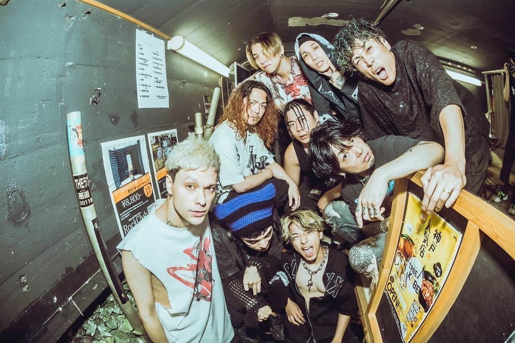 のインスタグラム：「RE:ADMISSION TOUR 神戸　太陽と虎 with CVLTE photos by @bashico_photo」