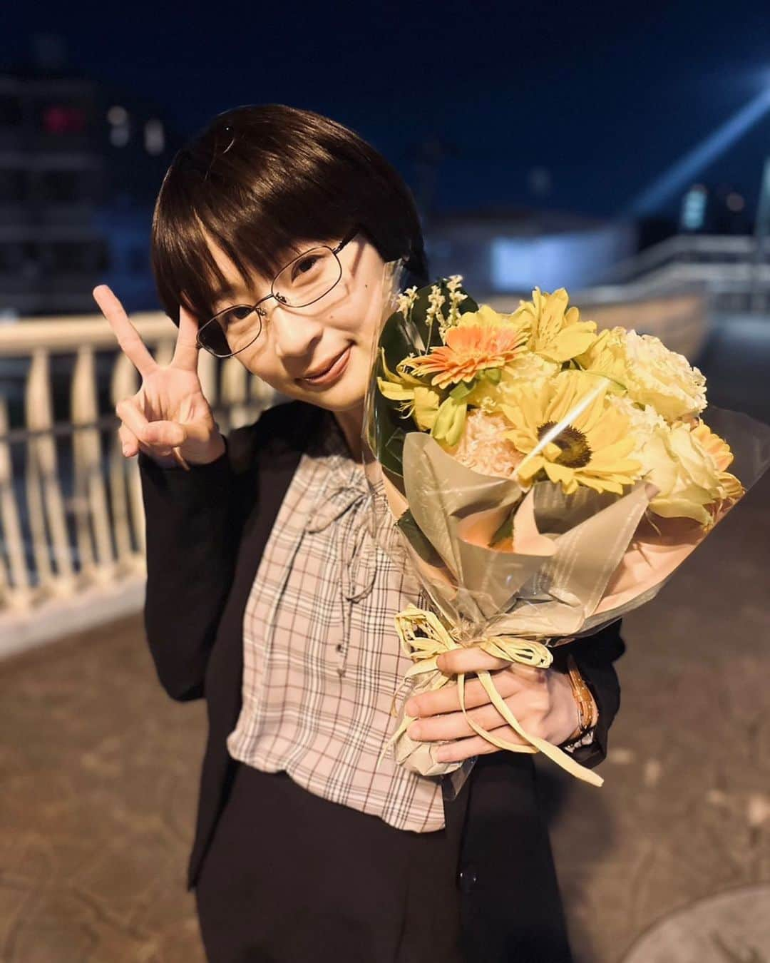 石川瑠華さんのインスタグラム写真 - (石川瑠華Instagram)「ドラマ特区「犬と屑」第8話最終回 今夜放送です〜！  TVK 23:30-／MBS 24:59-  わたしは原作の鴨下さんに心底惚れていたので、本当に幸せな時間でした。  8話、鴨下さんはいませんが、 最後まで観ていただけたら嬉しいです😌🤲  #犬と屑」7月27日 19時25分 - ___rukaishikawa