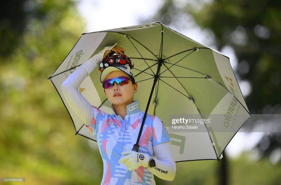 セキユウティンのインスタグラム：「今日は38度でした😆🔥 #楽天スーパーレディース  #jlpga」