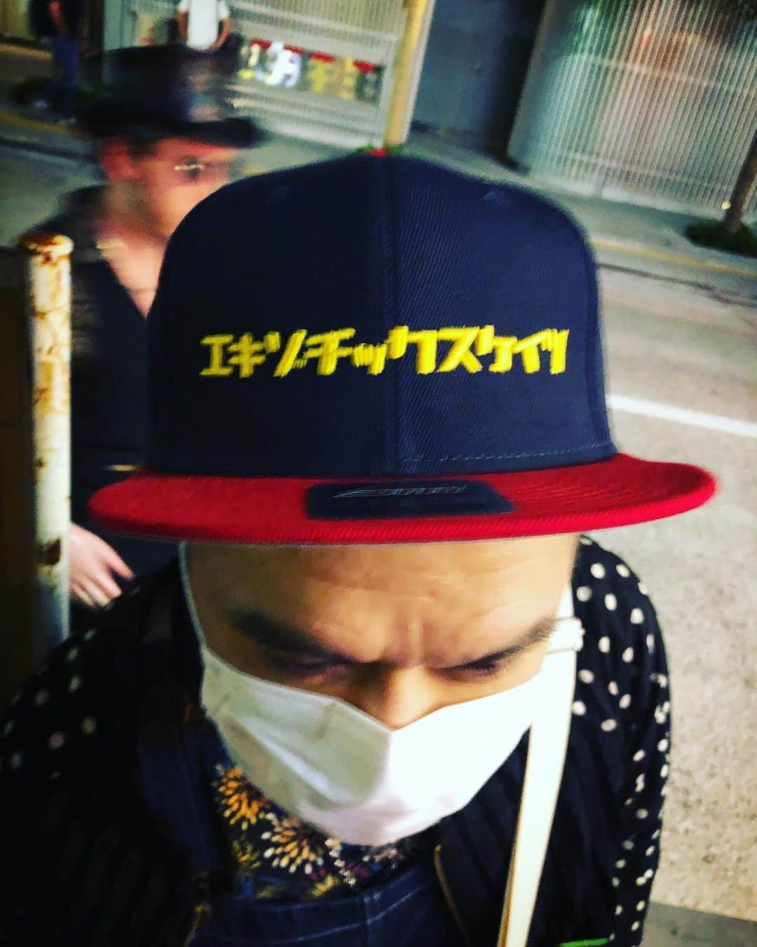 MONKYのインスタグラム：「キャップもいいなぁ  @exotic_skates」