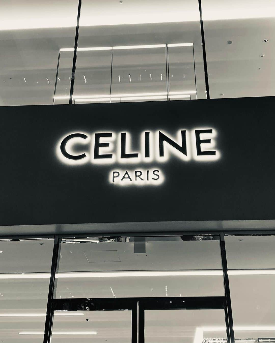 竜星涼さんのインスタグラム写真 - (竜星涼Instagram)「#CELINEOMOTESANDO  🥂」7月27日 19時40分 - ryo_ryusei