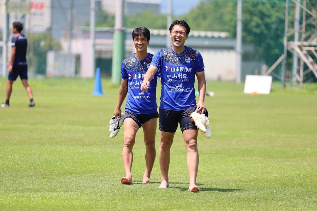 野田裕喜のインスタグラム：「26歳なりました！ 目の前の1試合に魂込めて戦い続けます🔥  山形は暑い日々が続いてますが、選手同様、サポーターの方々も体調管理に気をつけて一緒に戦いましょう💪」