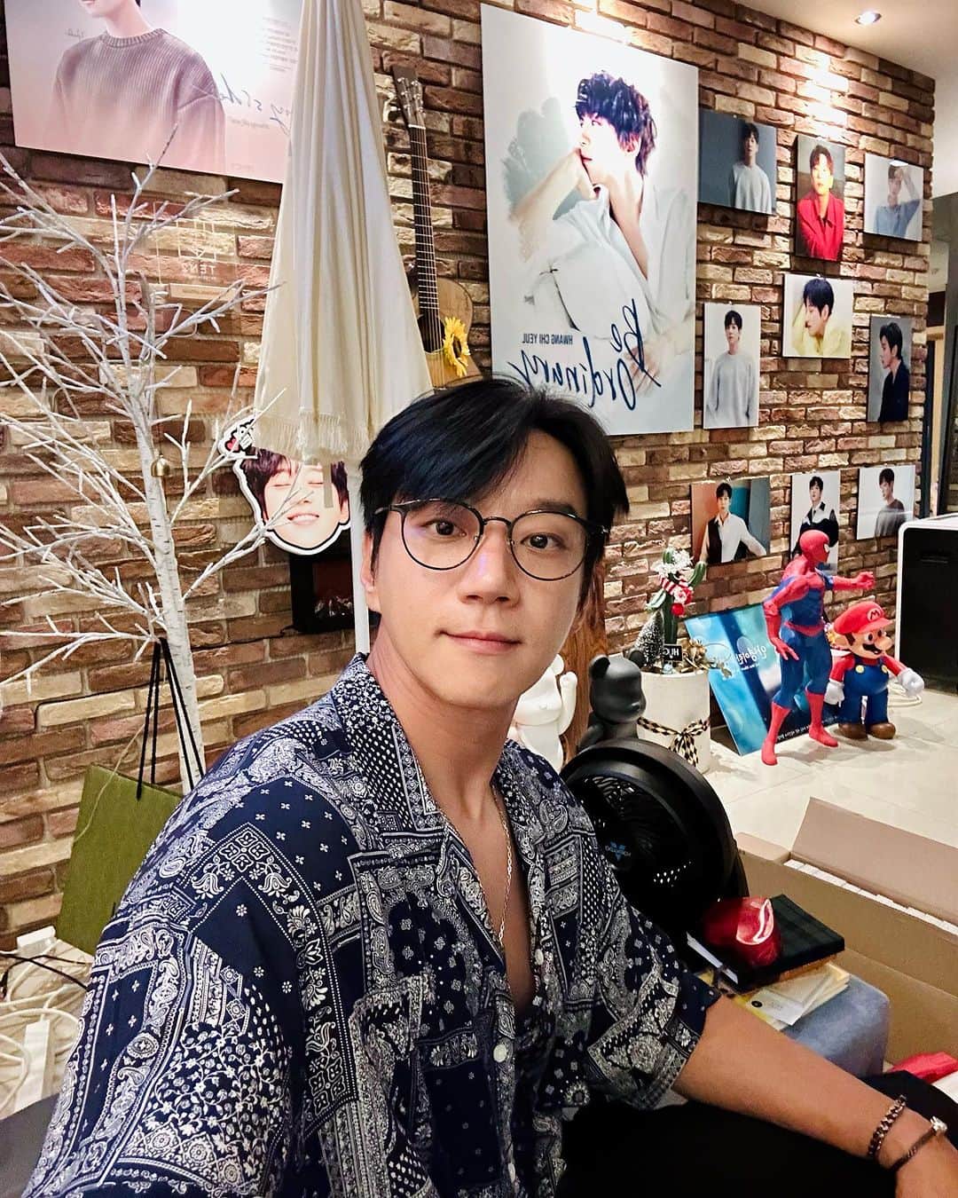 のインスタグラム：「무더위☀️」