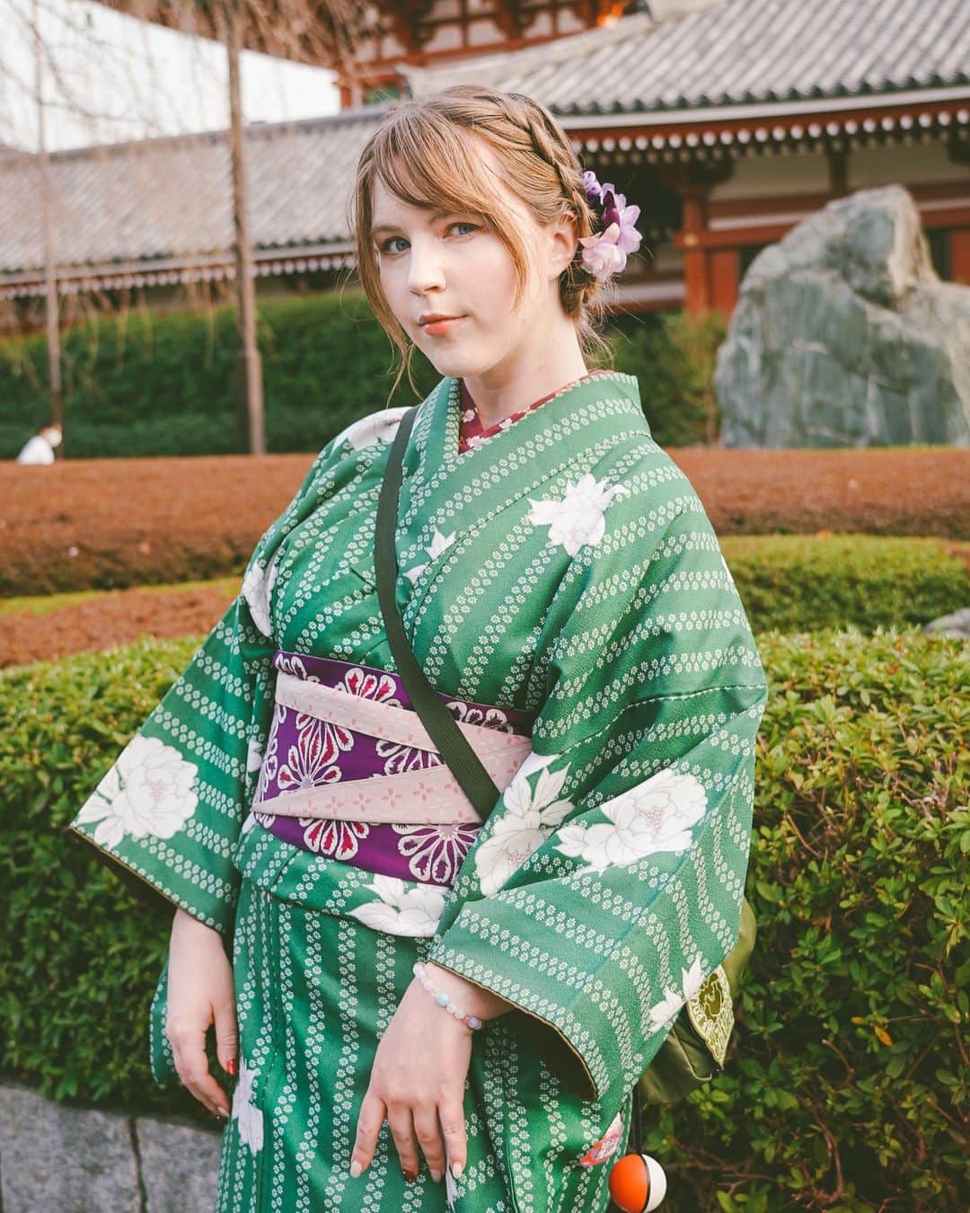 ジューン・ラブジョイのインスタグラム