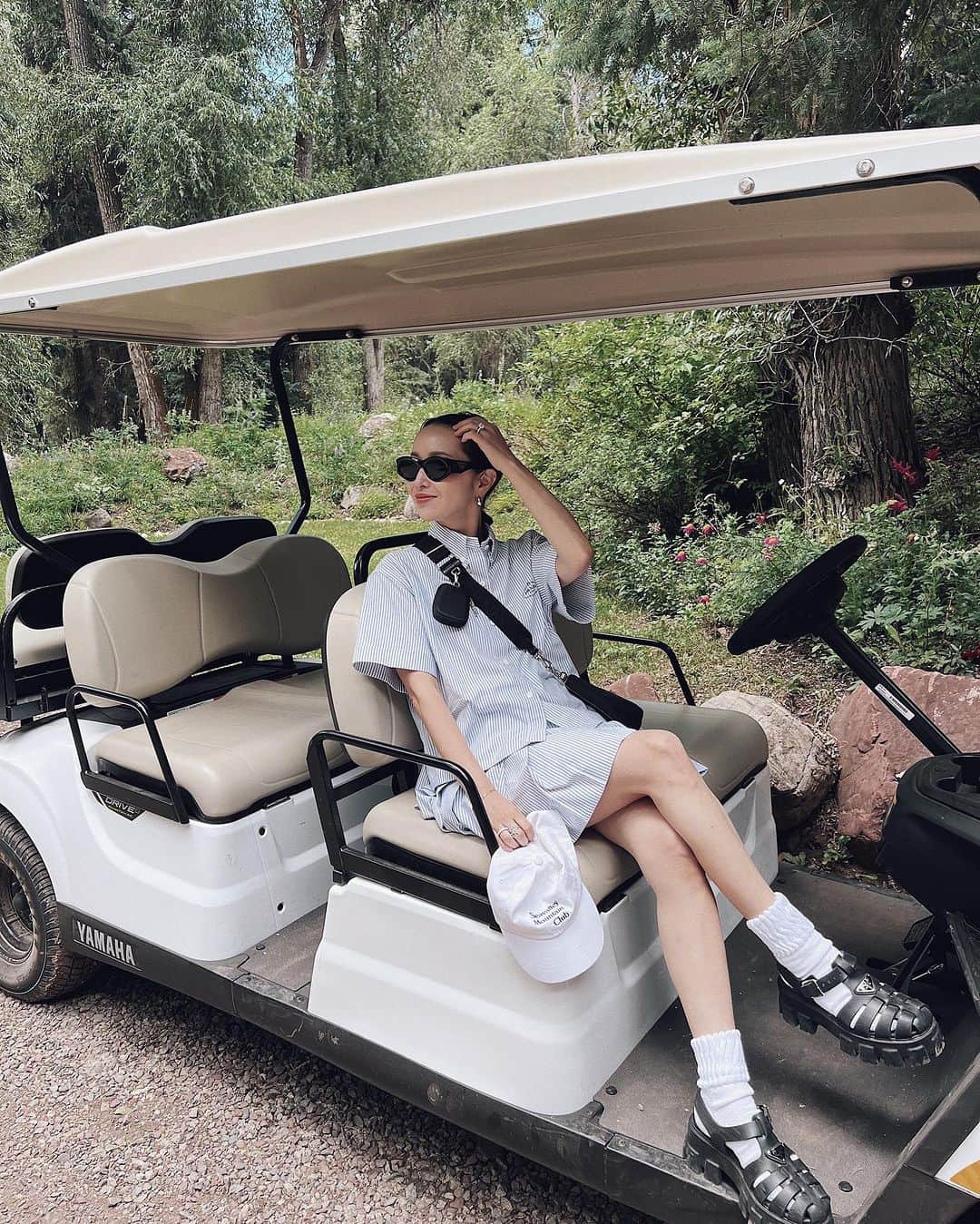 翁安芸のインスタグラム：「@prada event in ASPEN😎🌿  #prada #プラダ #aspen #アスペン #cookthemountain #thehighlights #seajapan」