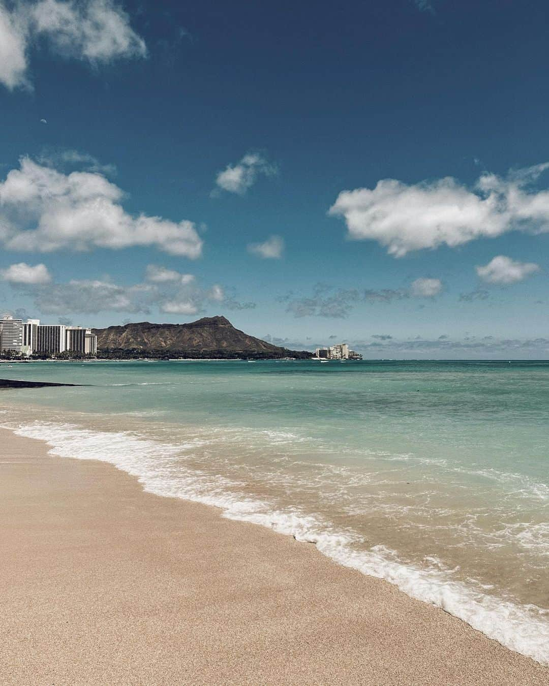 三浦大地のインスタグラム：「ALOHA HAWAII #hawaii #waikiki #waikikibeach #oahu」