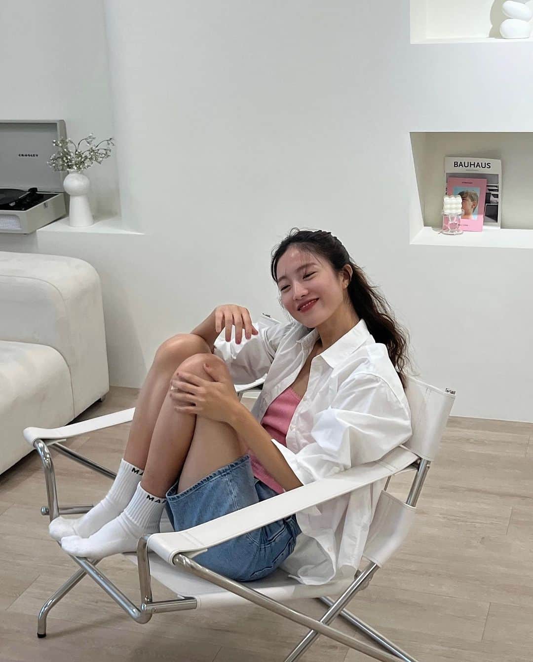 イ・ハウンさんのインスタグラム写真 - (イ・ハウンInstagram)「이유없이 신나고 기분이 좋았던 날☀️」7月27日 23時29分 - lhaeun96