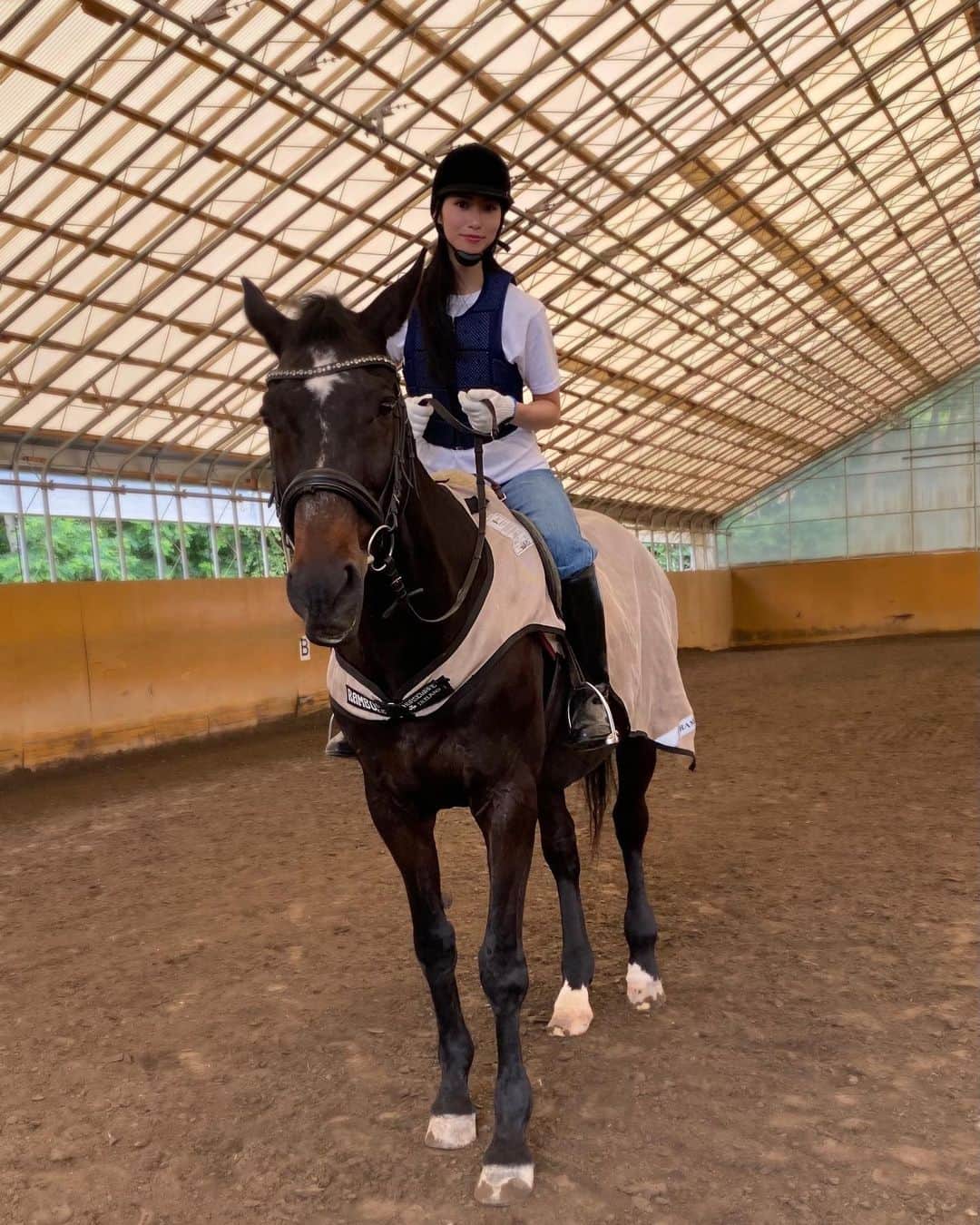 葉月蓮のインスタグラム：「I want to ride a horse with @natsumotoasami again.🐴♡ That was amazing.💖💫💖💫」