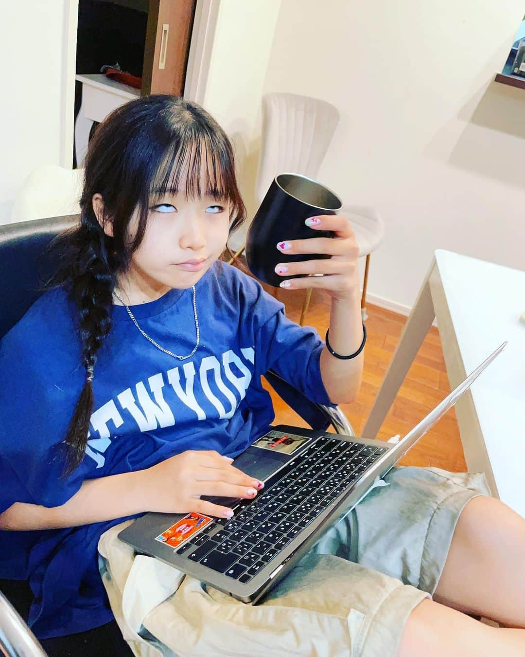 娘さんのインスタグラム写真 - (娘Instagram)「みんなYouTube見てくれたー？」7月27日 23時31分 - morike_cyucky_musme