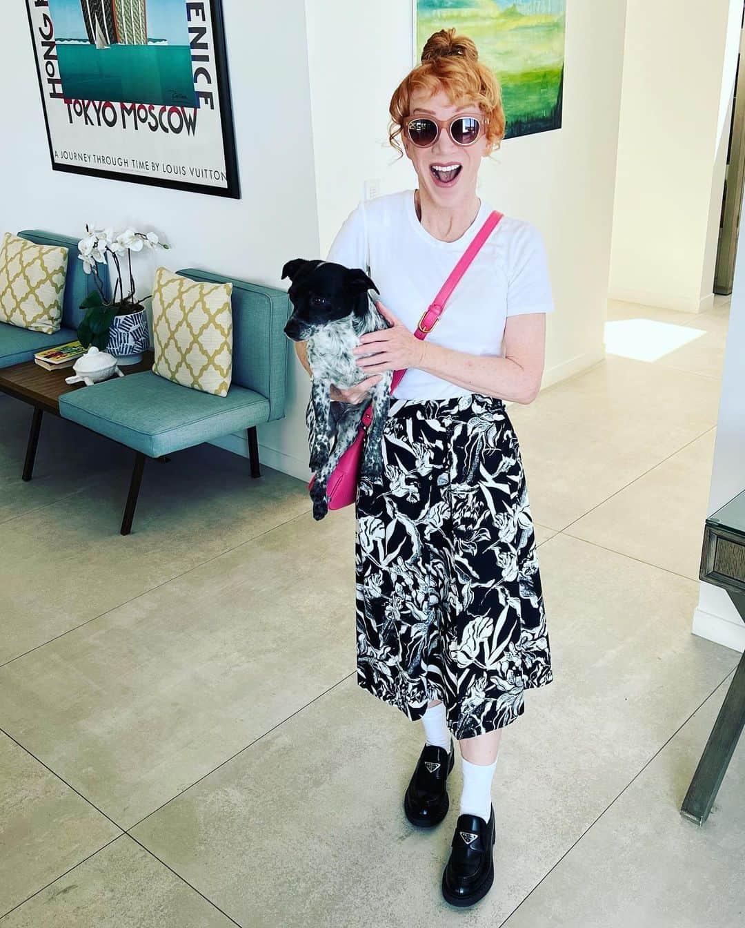 キャシー・グリフィンのインスタグラム：「Sometimes I just want to match my dog.」