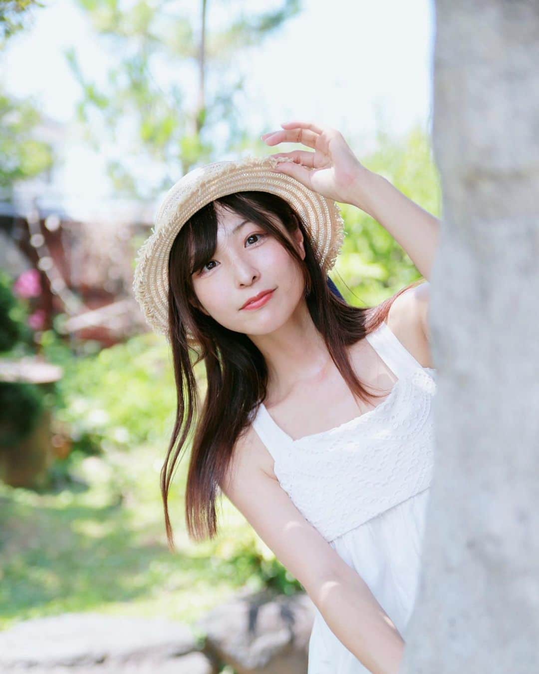 のインスタグラム：「ひょっこり！  photo よっしーさん  #広告モデル #アパレルモデル #モデル #着物モデル #千葉サロモ #サロンモデル #振袖モデル #model #salonmodel #ポートレートモデル #フリーランスモデル #モデル #インフルエンサー #influencer #ポートレート #portrait」