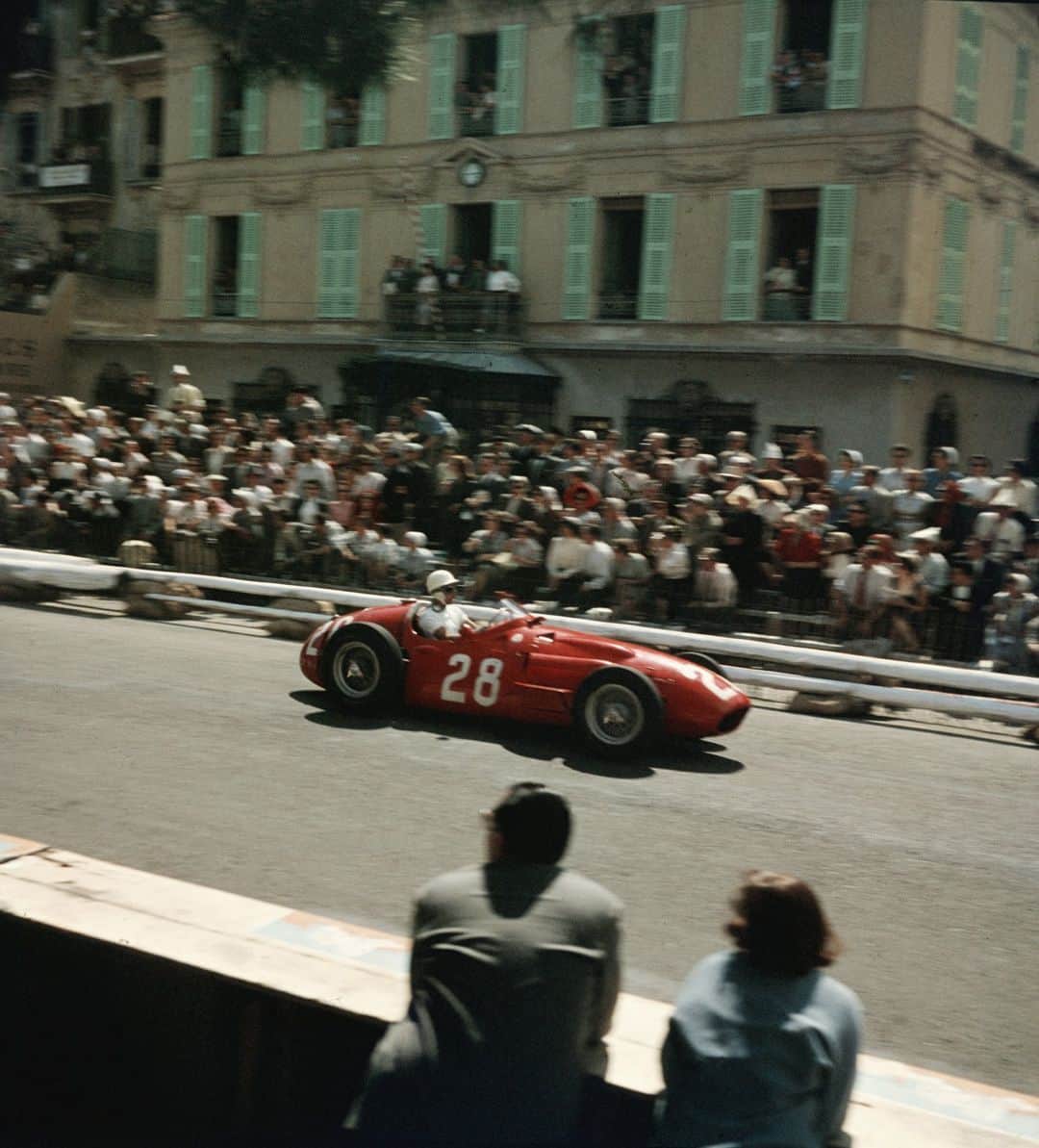 lifeさんのインスタグラム写真 - (lifeInstagram)「British driver Stirling Moss races a Maserati 250F car in the Grand Prix de Monaco in Monte Carlo, Monaco - May 13, 1956.  (📷 Thomas D. McAvoy/LIFE Picture Collection)   #LIFEMagazine #LIFEArchive #1950s #StirlingMoss #MonacoGrandPrix #Racing #Maserati #MonteCarlo」7月28日 0時31分 - life