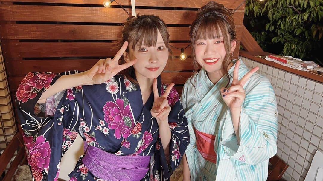 岩淵紗貴さんのインスタグラム写真 - (岩淵紗貴Instagram)「イワラジ夏スペシャル🔥 たのちぃ  ベランダで花火は草w」7月28日 0時55分 - pochi_moshimo