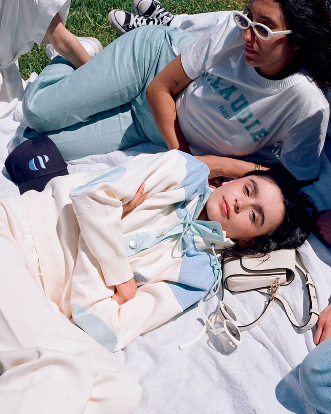 クローディピエルロさんのインスタグラム写真 - (クローディピエルロInstagram)「Lying on the grass after lunch is the only requirement to be part of my summer hang. ⁣ ⁣ Photographer: @luuuuush ⁣ Hair stylist and make up: @angelinabergese ⁣ ⁣ ⁣ #ClaudiePierlot #Claudies #ATastyEscape」7月28日 1時00分 - claudiepierlot