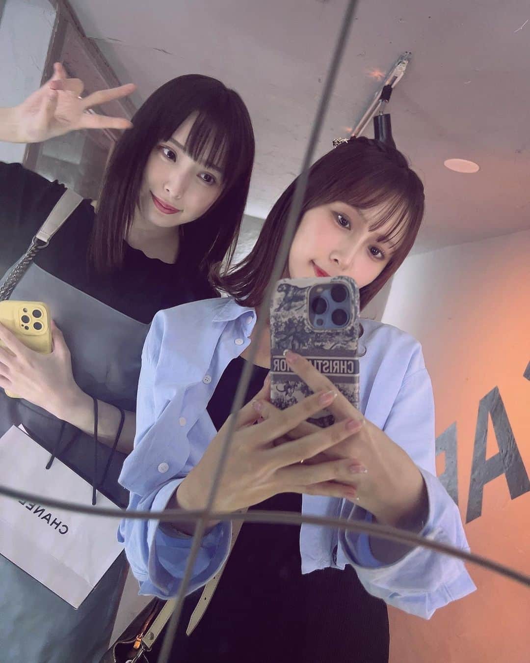 明石奈津子さんのインスタグラム写真 - (明石奈津子Instagram)「らぶい👭❤️ 詳しい方東京のオススメカフェ教えてください☕️ #cafein」7月28日 1時00分 - nattu_official