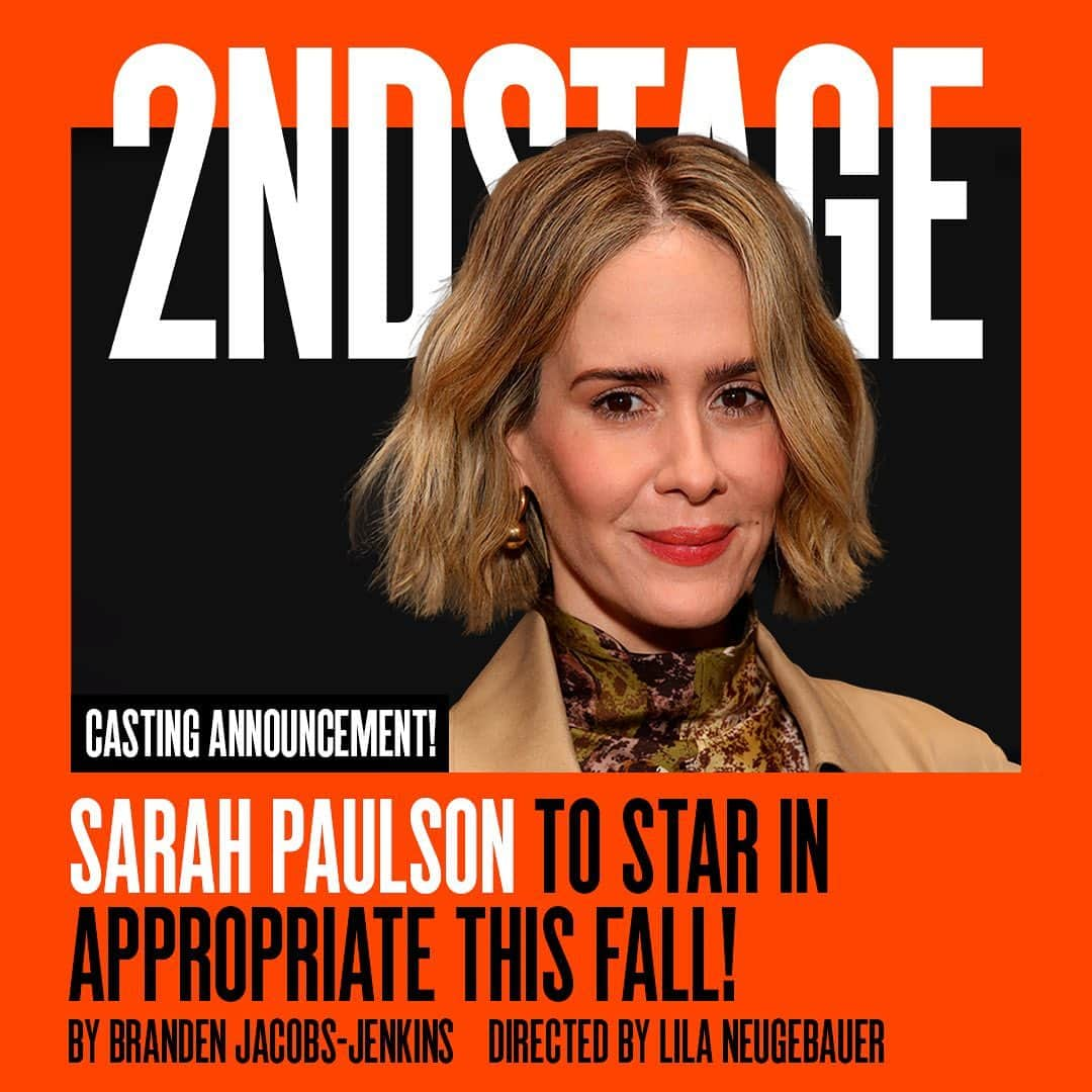 サラ・ポールソンのインスタグラム：「This one gets grid time. I haven’t been on stage in a decade. But this play, playwright, director and home @2stnyc made it impossible to say no. I feel wildly lucky for the opportunity. SO- I’m thrilled to return to Broadway in Appropriate @2stnyc. Written by two-time Pulitzer Prize finalist @_bjj__  and directed by Lila Neugebauer, Appropriate is a darkly comic American family drama about long-hidden secrets and buried resentments that can’t be contained. More at 2st.com.」