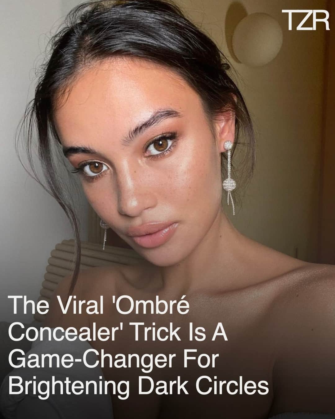 The Zoe Reportさんのインスタグラム写真 - (The Zoe ReportInstagram)「The term "ombré concealer" has over 11 million views on TikTok, and it's easy to see why. The makeup hack combines concealer and liquid blush to illuminate your under eye and create a lifting effect. ⁠ ⁠ Tap the link in bio for a full breakdown of the viral technique. ⁠ ⁠ 📷: @tobimakeup」7月28日 1時58分 - thezoereport
