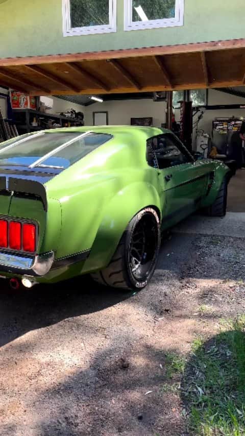 Classics Dailyのインスタグラム：「Credit @autotopiala / @ruffiancars  _ #Classic #classics #Classiccar #classiccars #americanmuscle #Musclecar #Musclecars #car #Ford #Mustang」