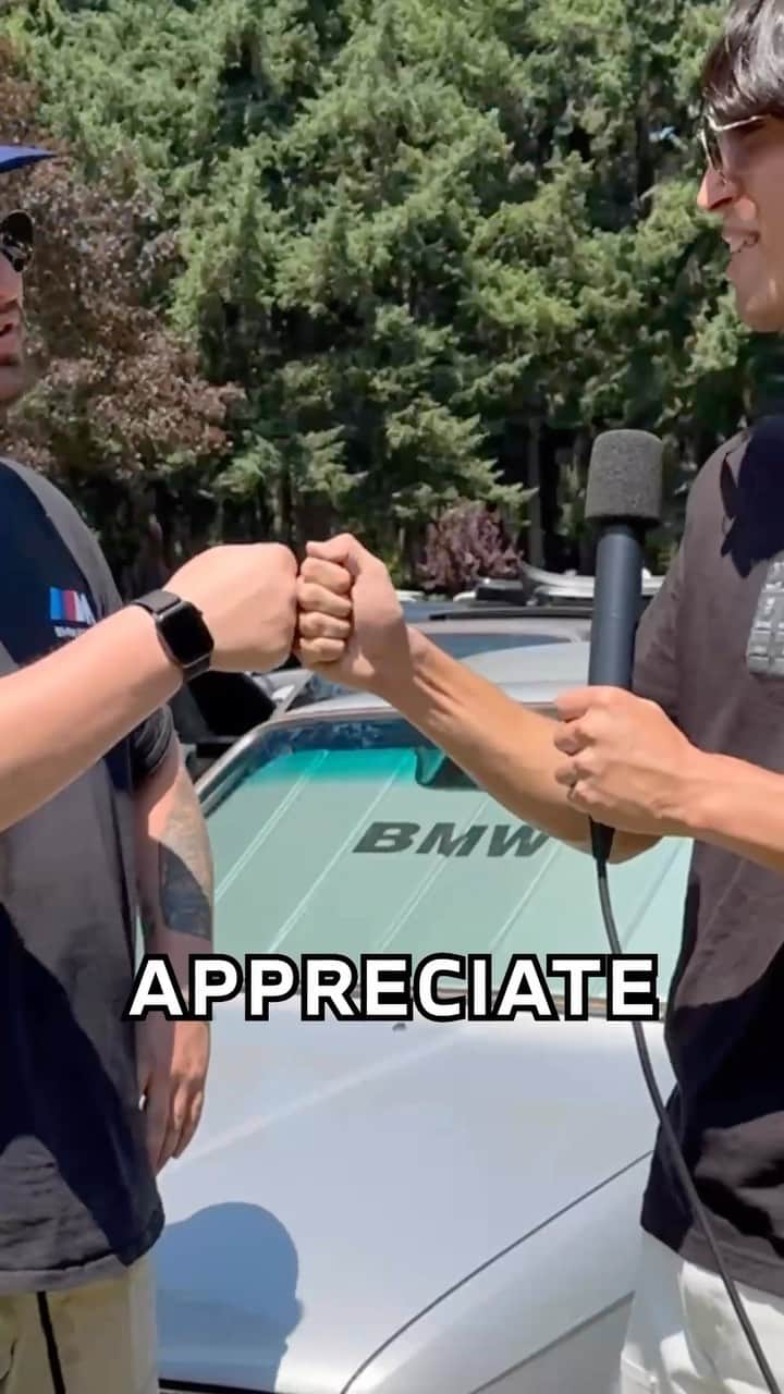 BMWのインスタグラム：「The BMW Community ❤️ #BMW」