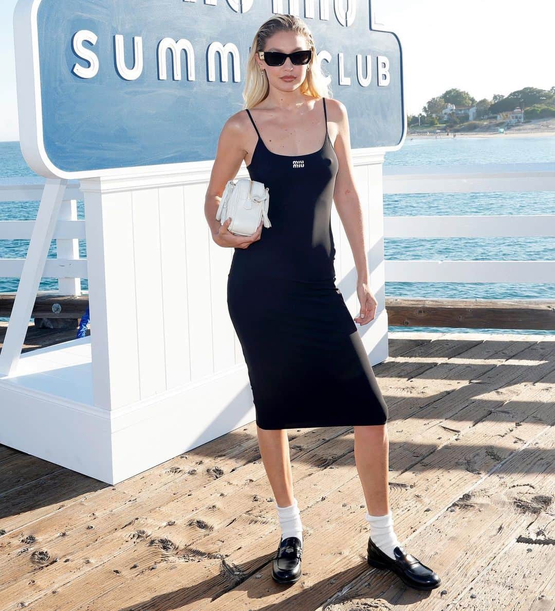 Just Jaredさんのインスタグラム写真 - (Just JaredInstagram)「Gigi Hadid, Hailee Steinfeld, Joey King, Chloe and Halle Bailey and Taylor Zakhar Perez looked so chic while attending the Miu Miu Summer Club Malibu yesterday on the Malibu Pier. All of them were wearing Miu Miu. We've got pics of so many more stars in attendance over at JustJared.com! #GigiHadid #HaileeSteinfeld #JoeyKing #ChloeBailey #HalleBailey #TaylorZakharPerez #MiuMiu Photos: Getty」7月28日 3時55分 - justjared