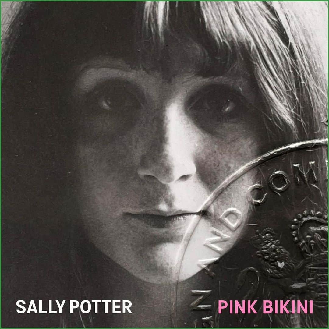エル・ファニングのインスタグラム：「Dance Girl Dance, the last track on PINK BIKINI is partly a homage to Dorothy Arzner, pioneering film director, who made a film of the same name in 1940, but is also a song about the joyful, transformative power of dancing when times are tough.   Link to PINK BIKINI in bio.  #dancegirldance」